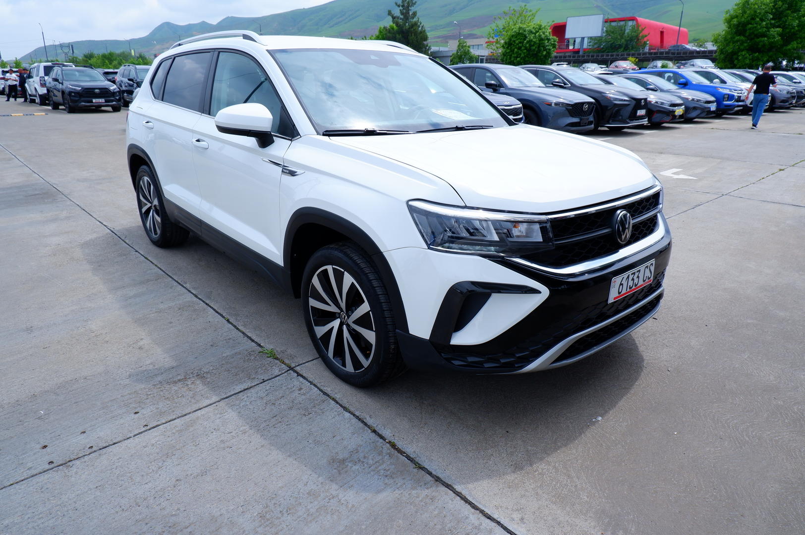 Volkswagen Taos 2022 — photo 2