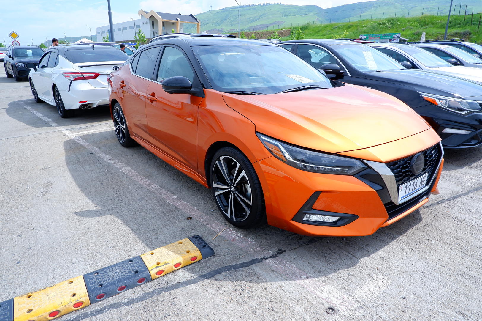 Nissan Sentra 2022 — photo 2