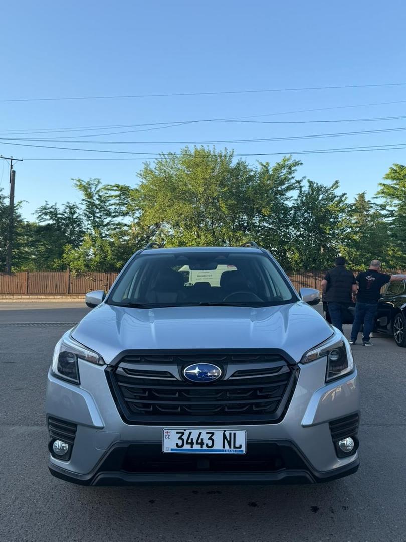 Subaru Forester 2022 — photo 2