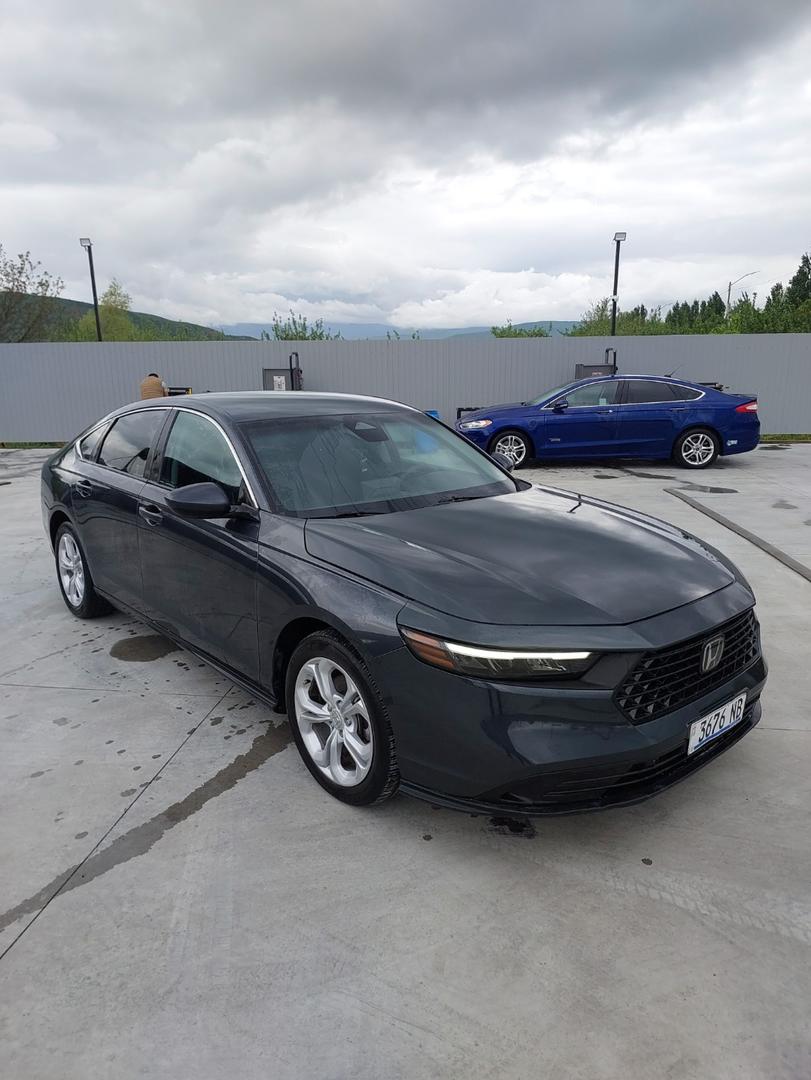 Honda Accord 2023 — photo 2
