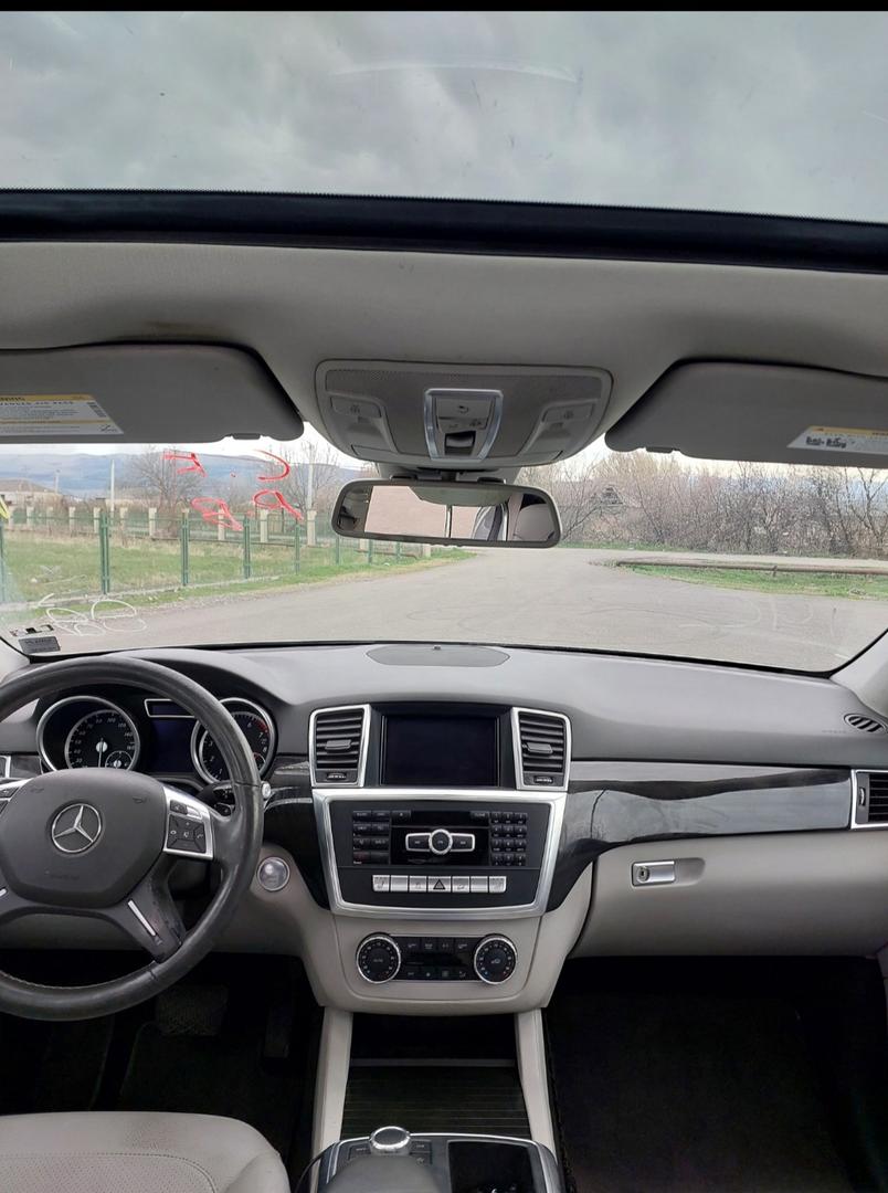 Mercedes-Benz ML 350 2015 — photo 2