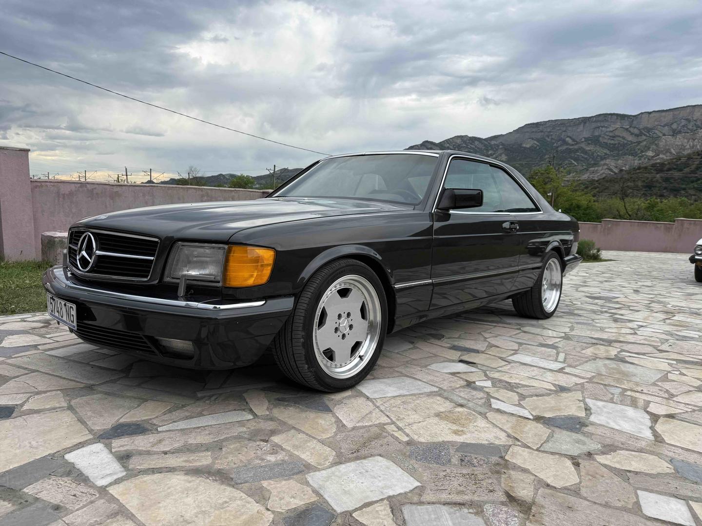 Mercedes-Benz 560 1986 — photo 2