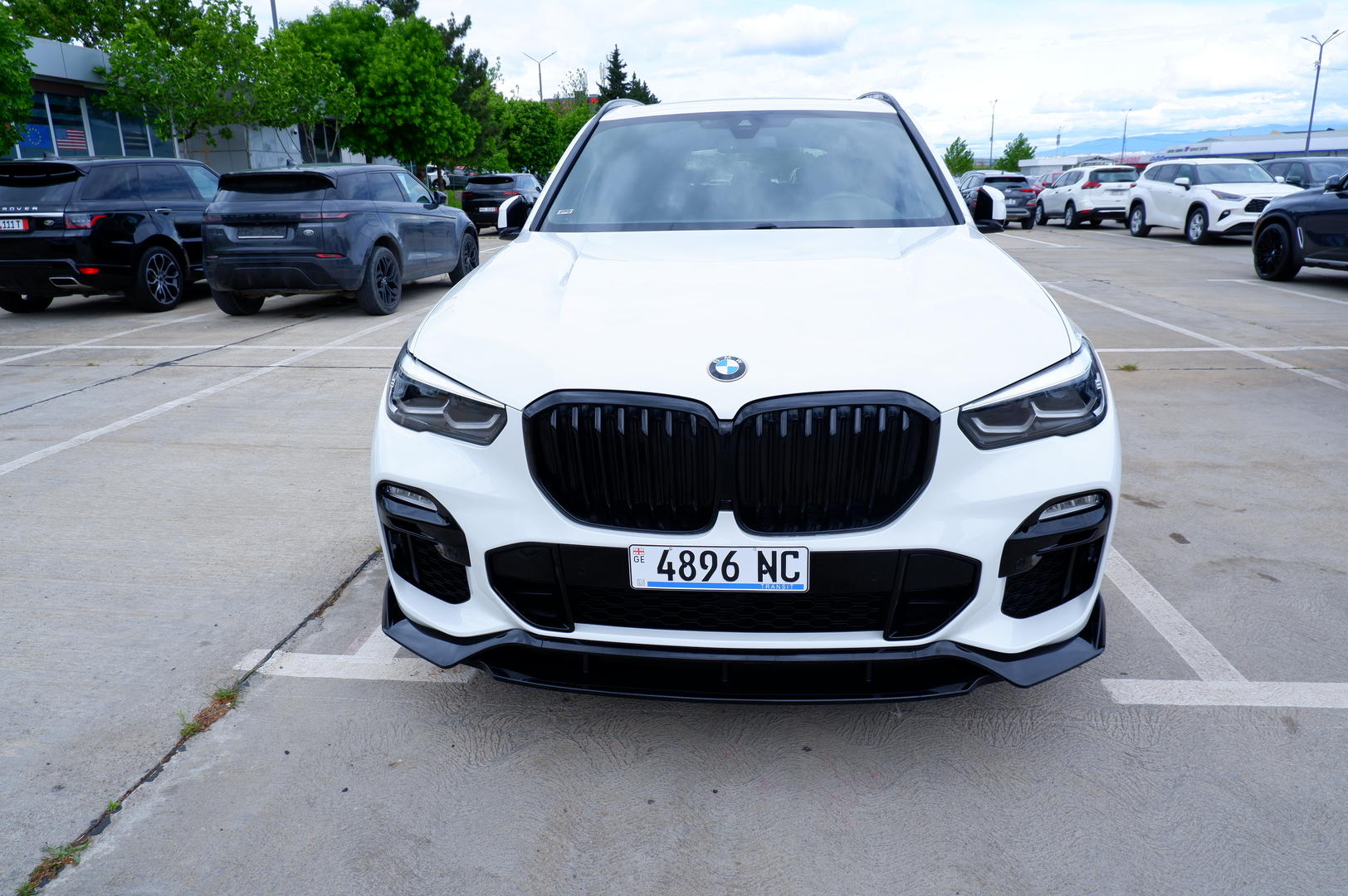 BMW X5 2019 — photo 2
