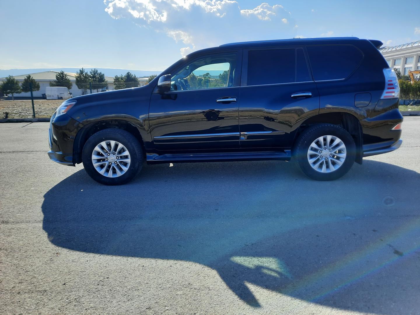 Lexus GX 460