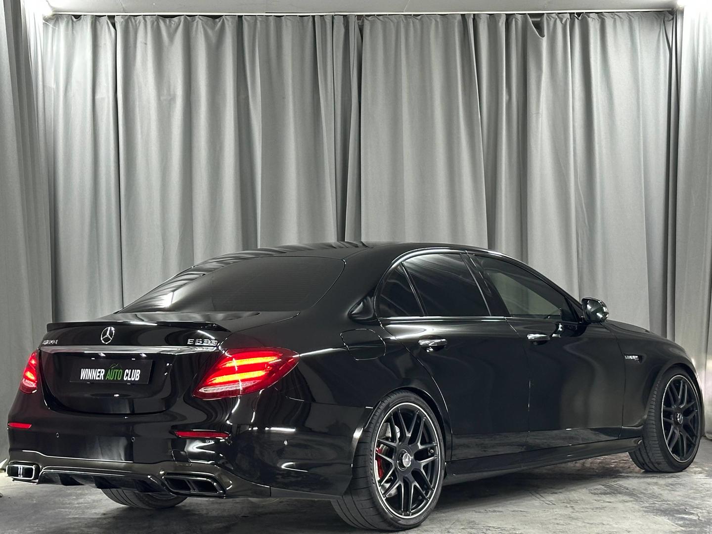 Mercedes-Benz E 63 AMG 2019 — photo 2