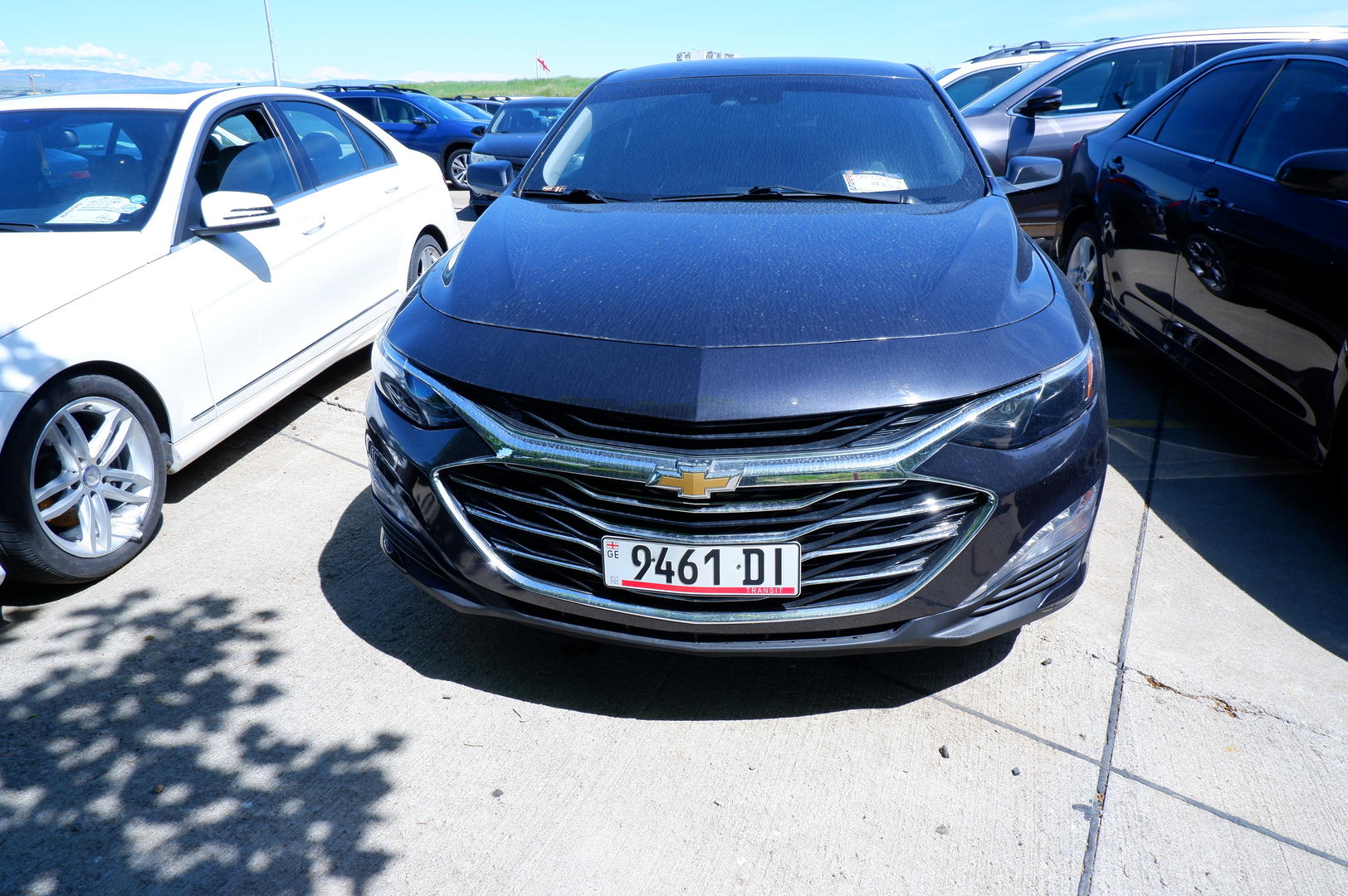 Chevrolet Malibu 2023 — photo 2