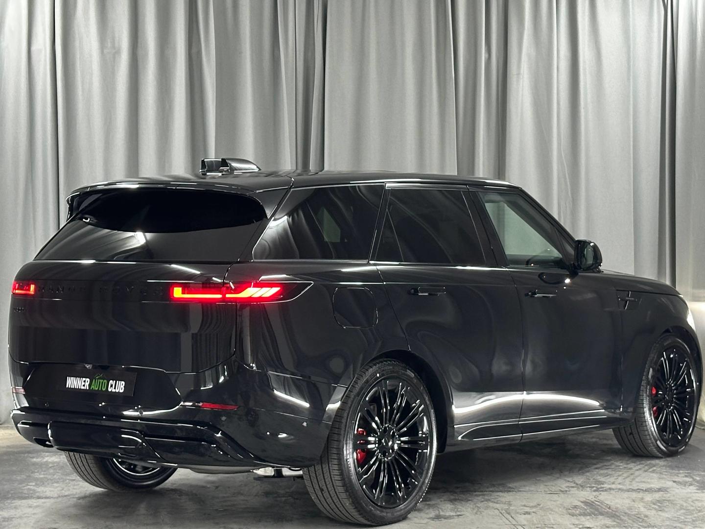 Land Rover Range Rover Sport 2026 — photo 2