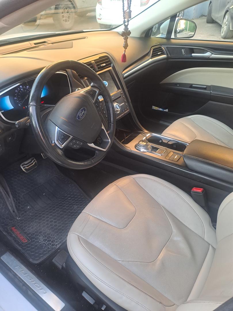Ford Fusion 2018 — photo 2
