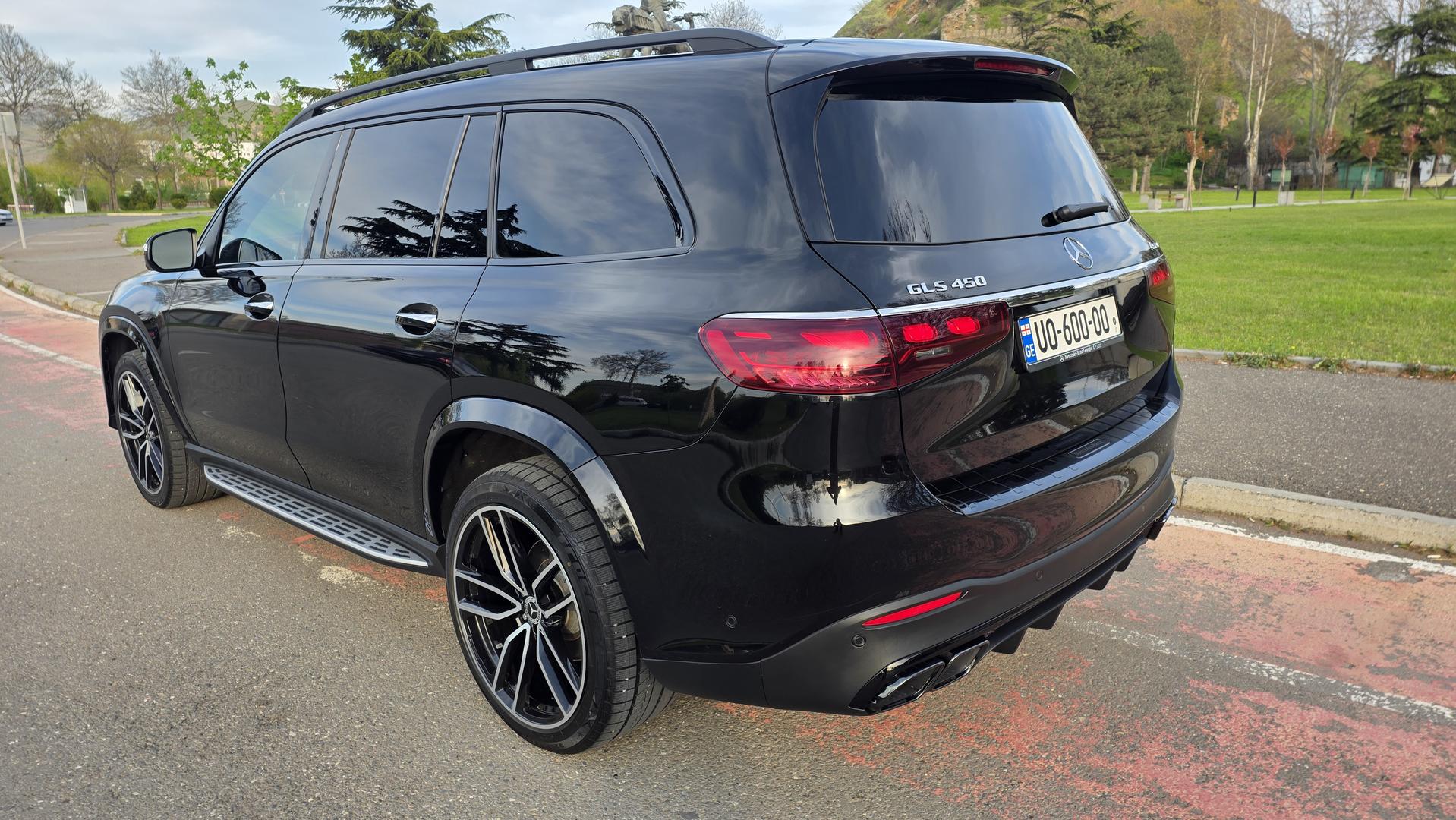 Mercedes-Benz GLS 450 2023 — photo 2
