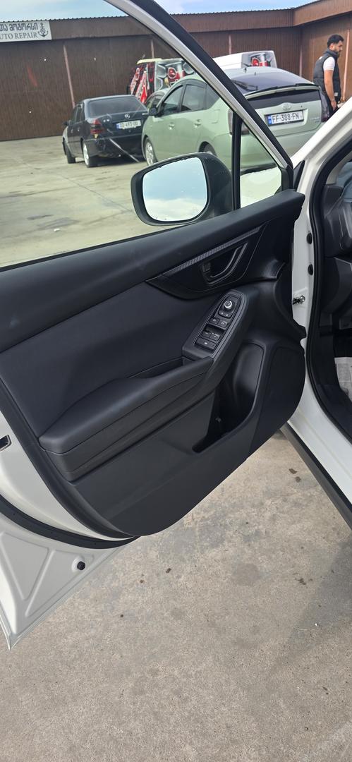 Subaru XV Crosstrek Premium 2023 — photo 2