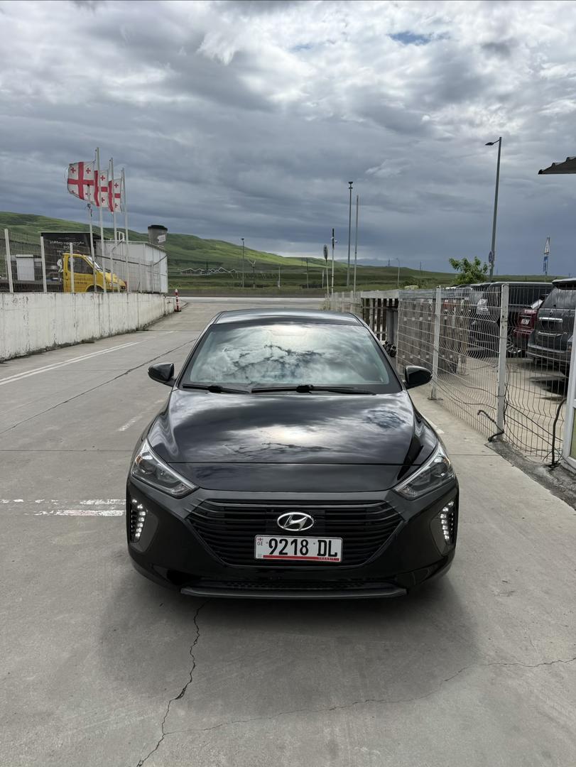 Hyundai Ioniq