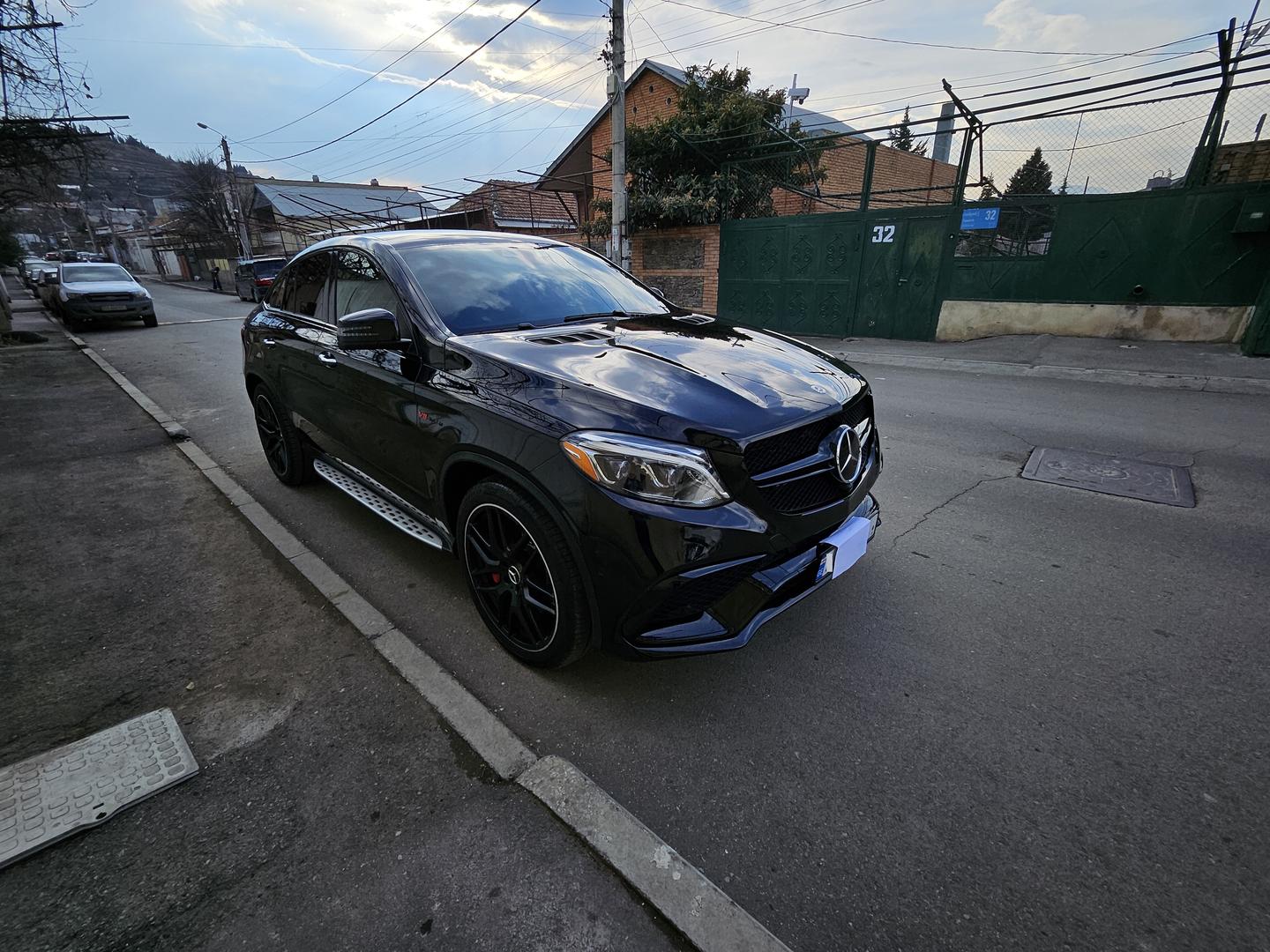 Mercedes-Benz GLE 63 2019 — photo 2