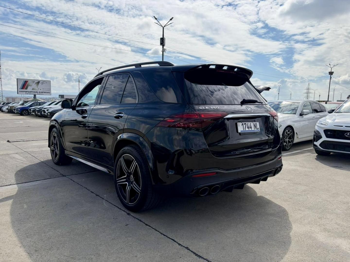 Mercedes-Benz GLE 350 2025 — photo 2