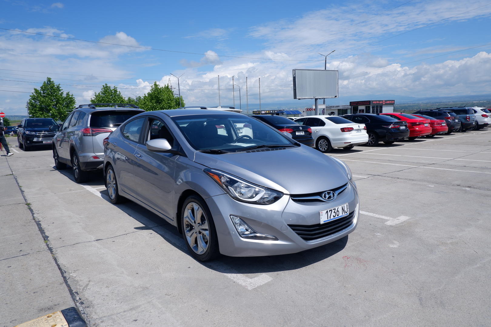 Hyundai Elantra 2015 — photo 2