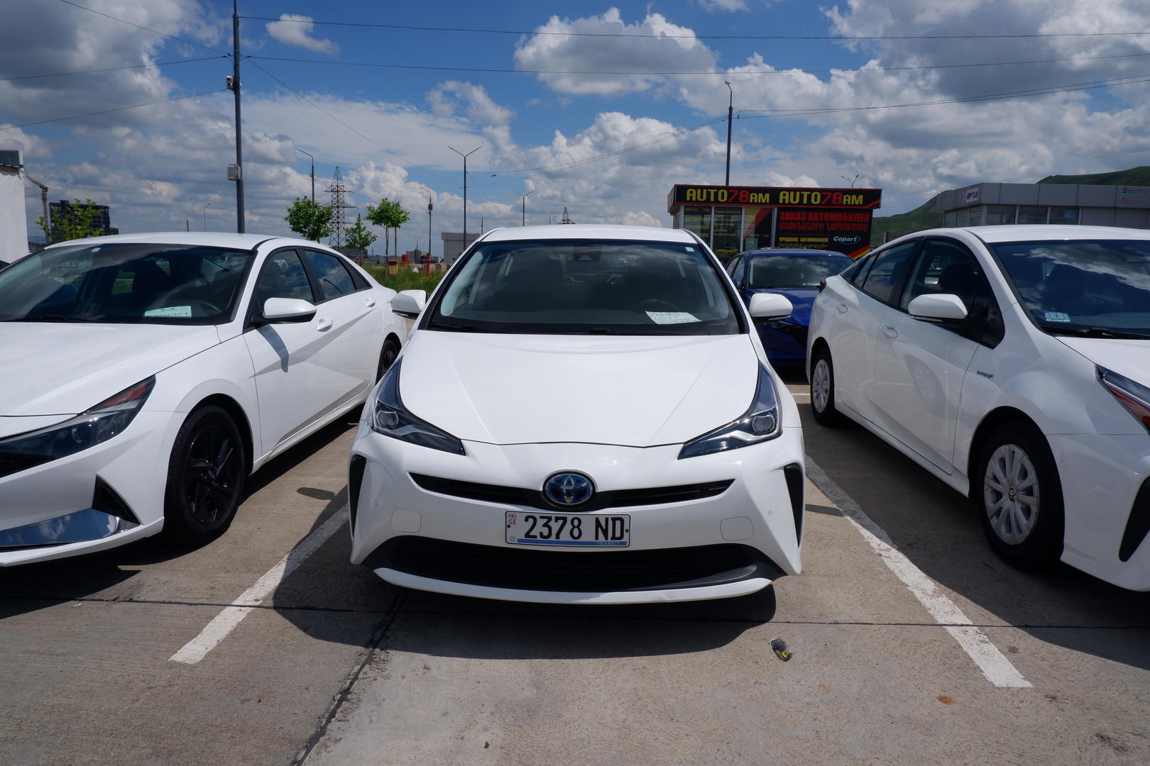 Toyota Prius 2019 — photo 2