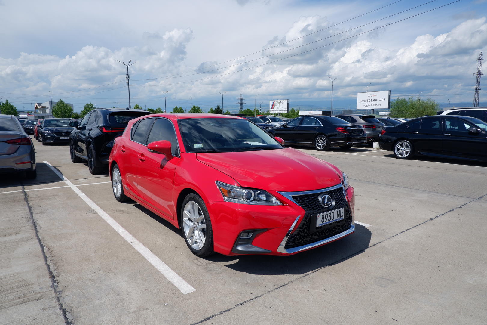 Lexus CT 200h 2016 — photo 2