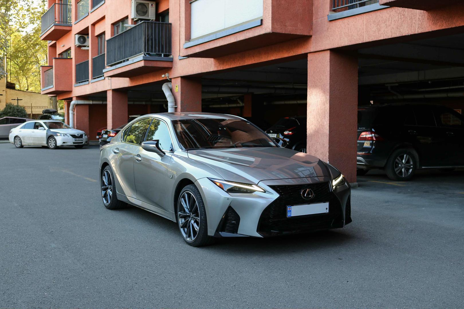 Lexus IS 350