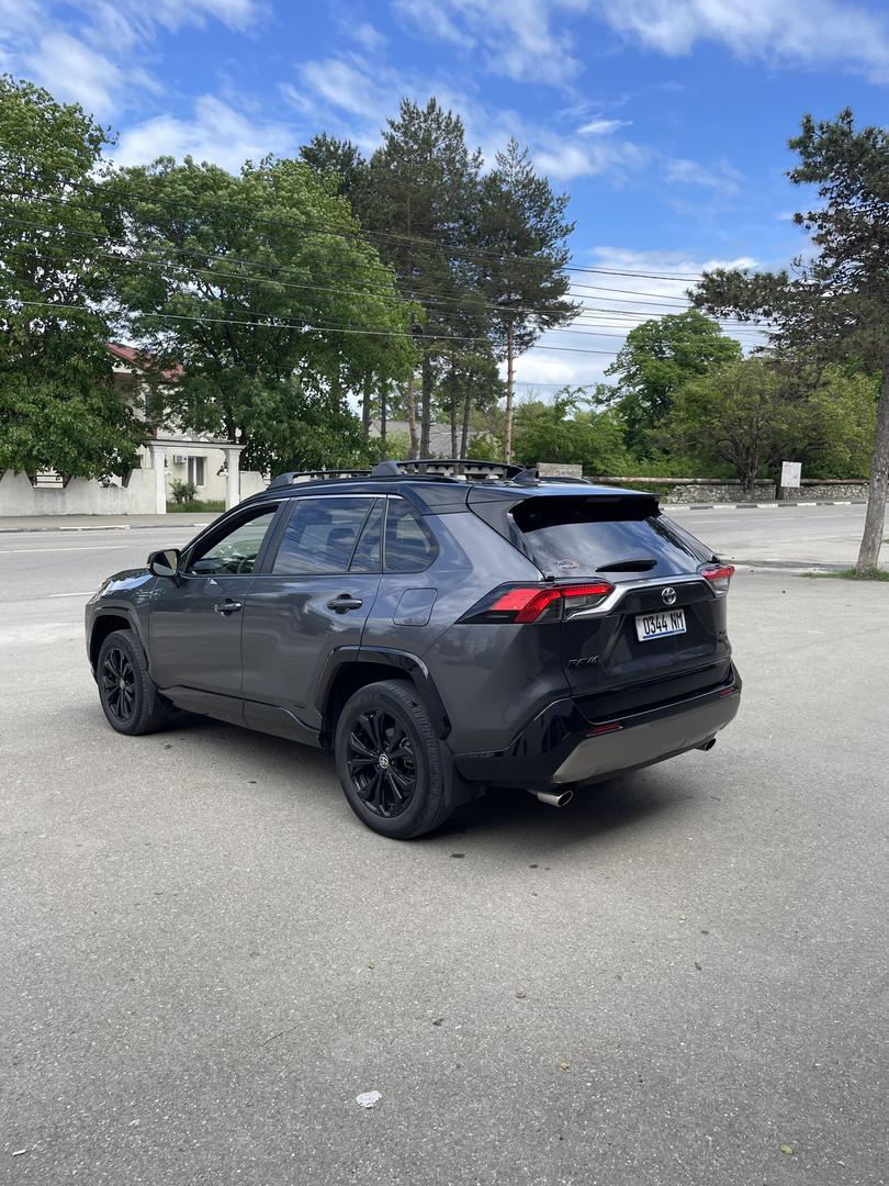 Toyota RAV 4 2022 — photo 2