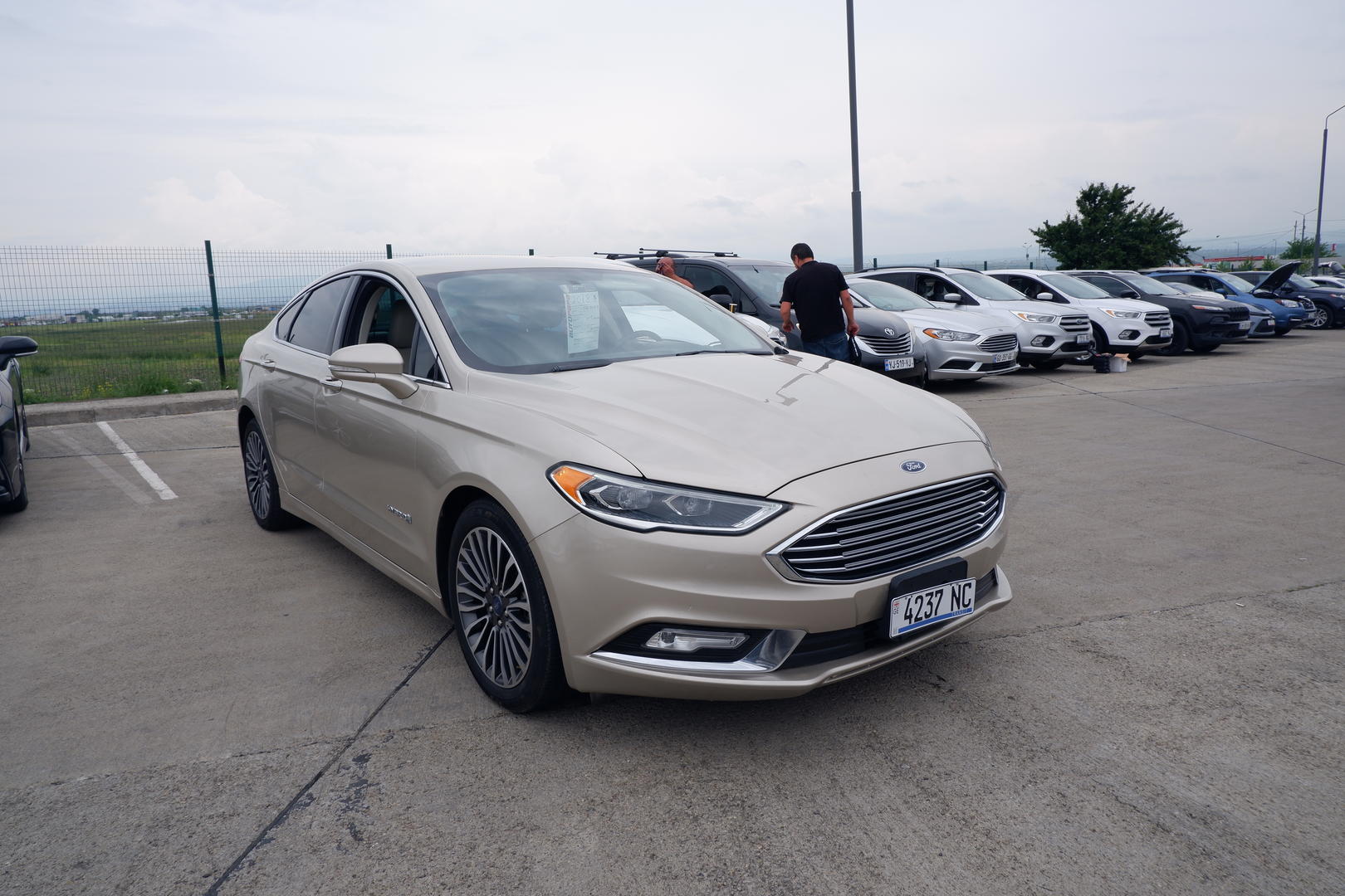 Ford Fusion 2018 — photo 2