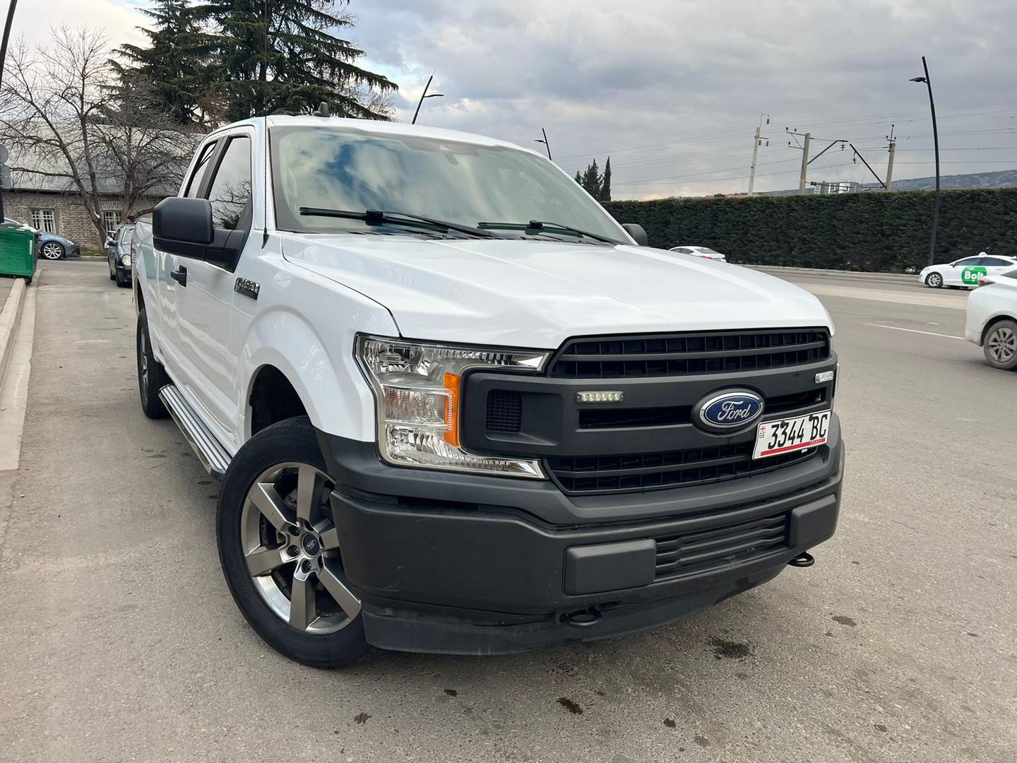 Ford F 150 2020 — photo 2