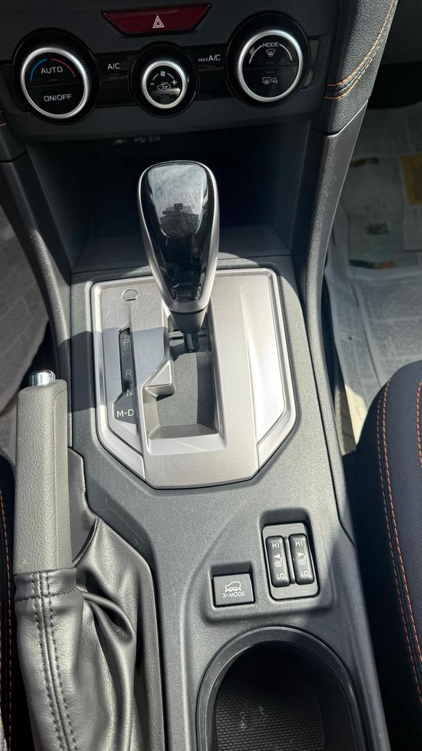 Subaru XV Crosstrek Premium 2023 — photo 2
