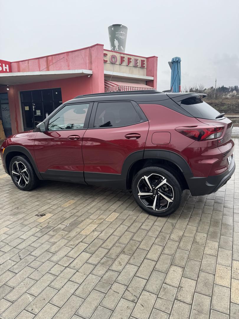 Chevrolet Trailblazer 2023 — photo 2