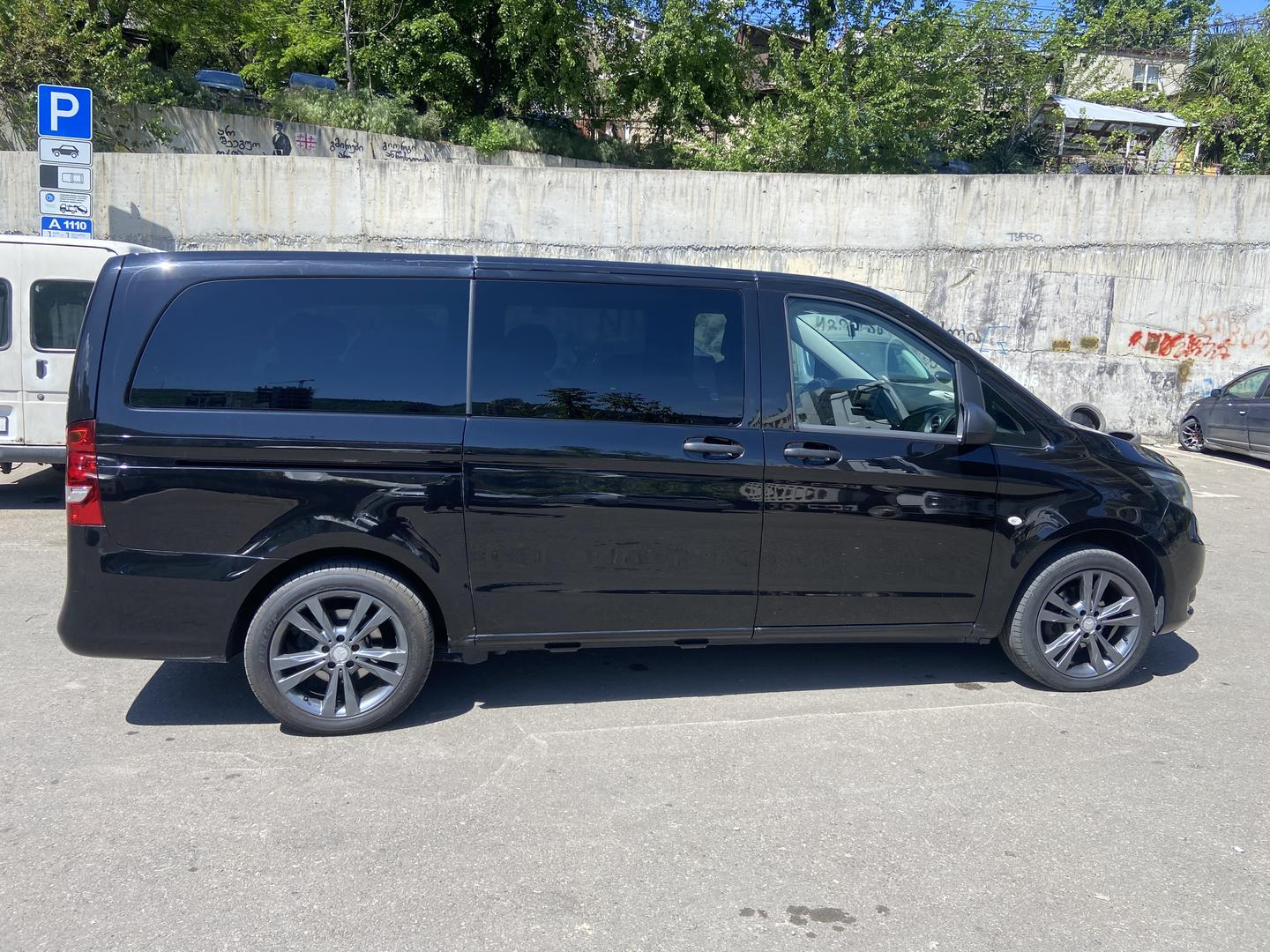 Mercedes-Benz Vito 2017 — photo 2