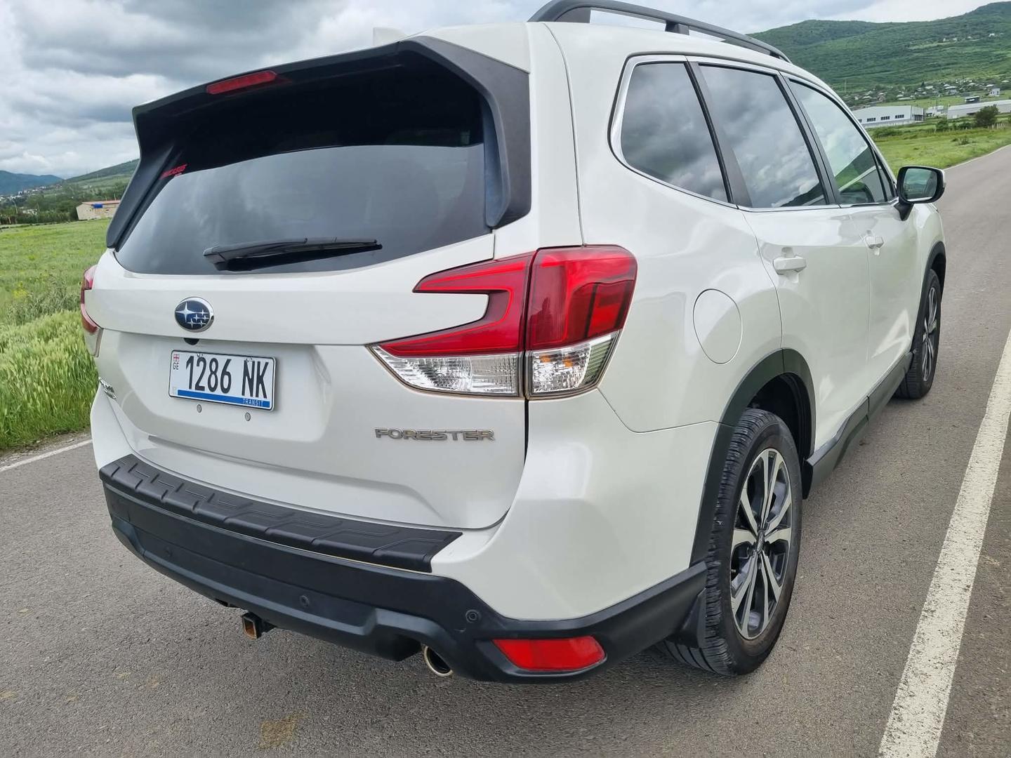 Subaru Forester 2020 — photo 2