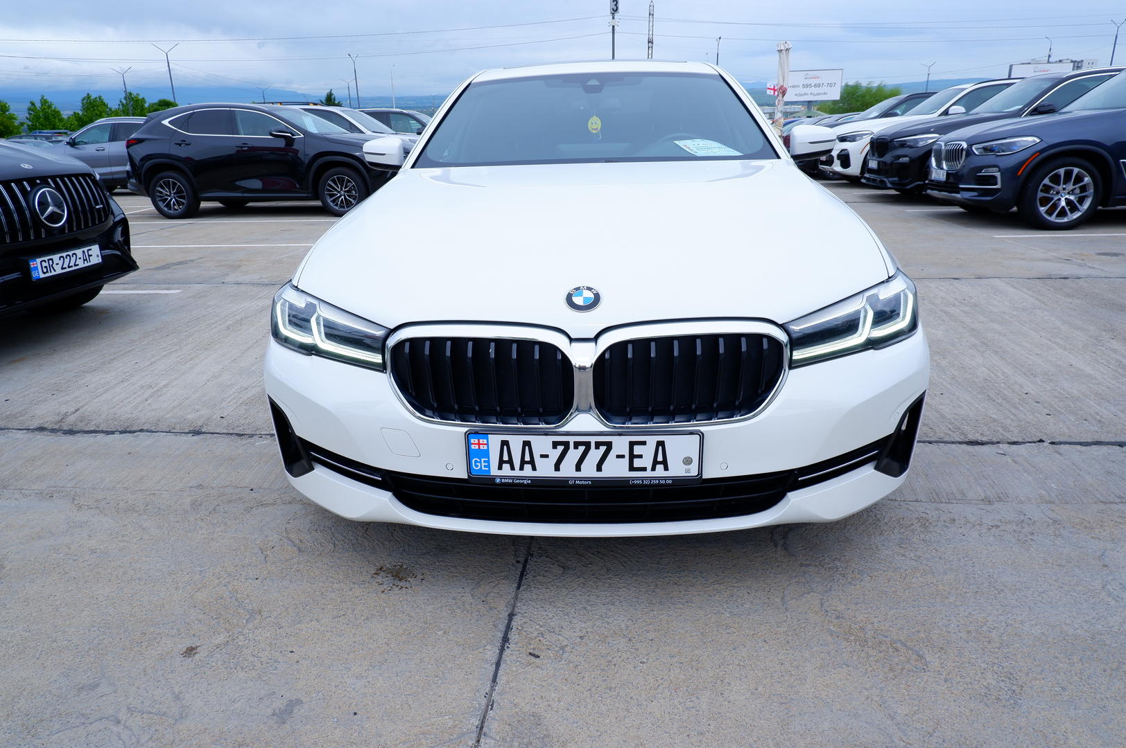 BMW 530 2021 — photo 2
