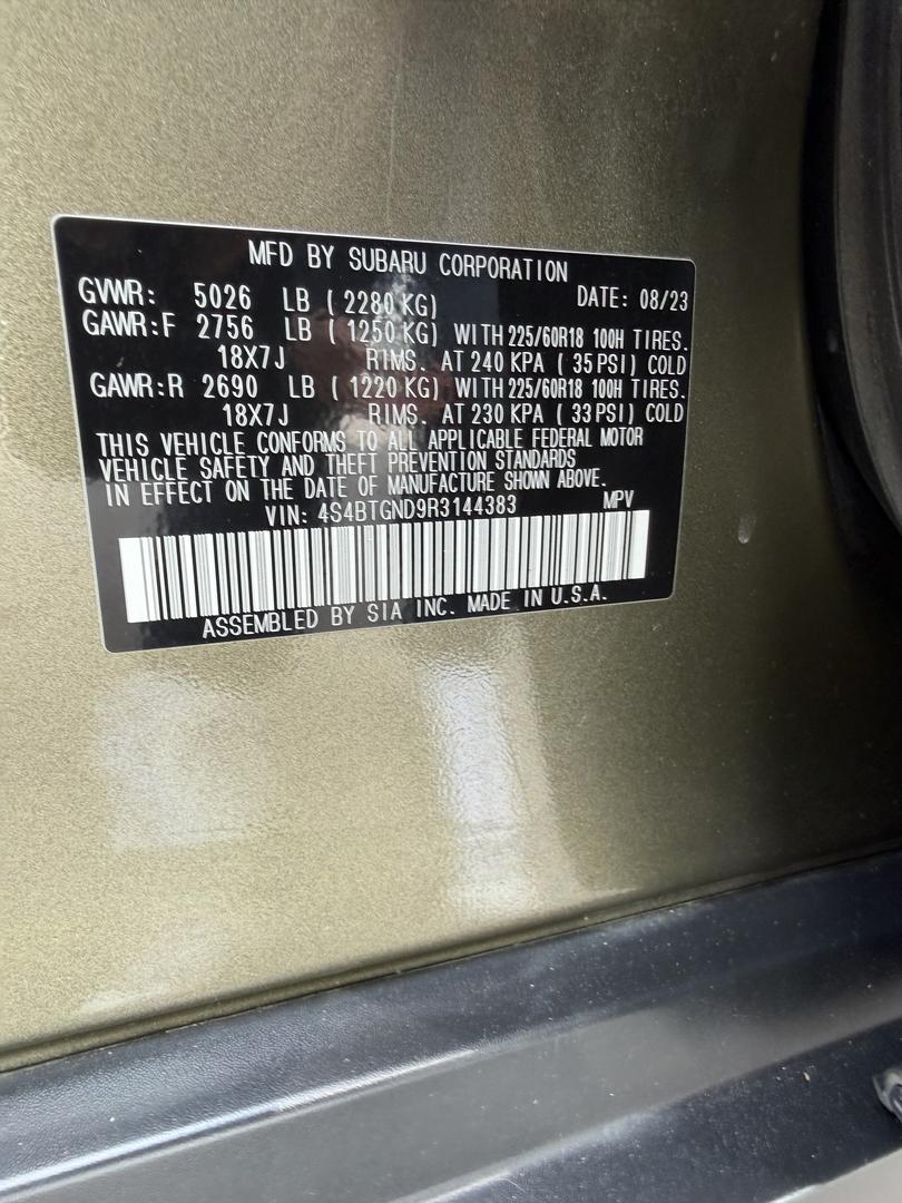 Subaru Outback 2023 — photo 2