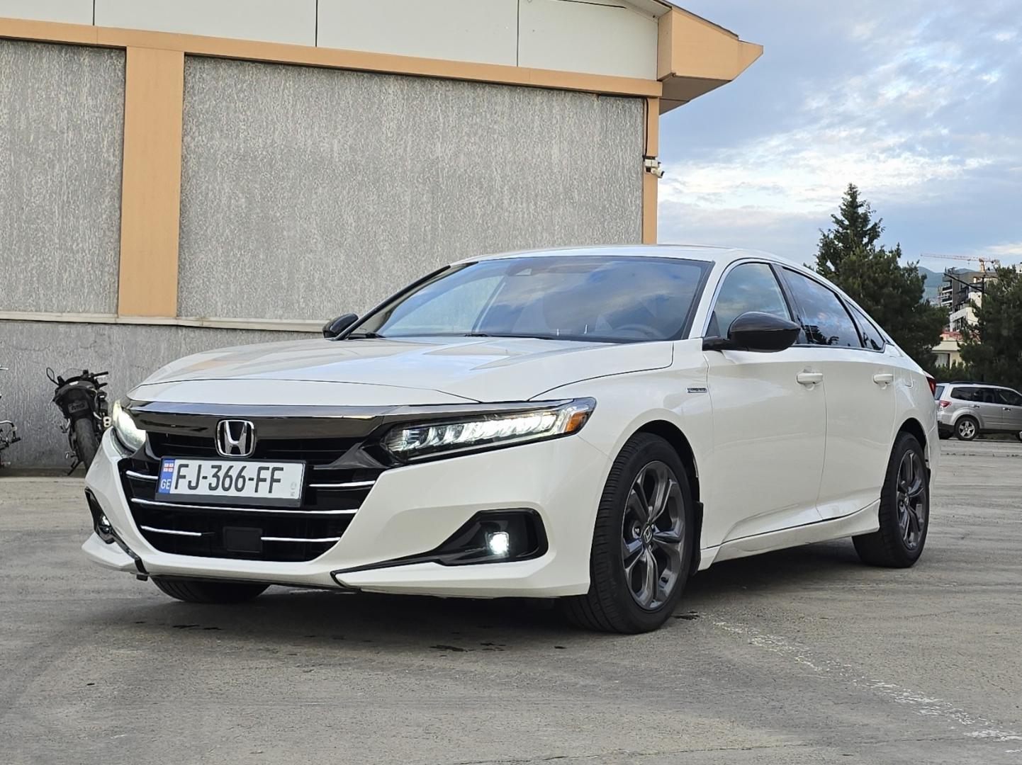 Honda Accord 2023 — photo 2