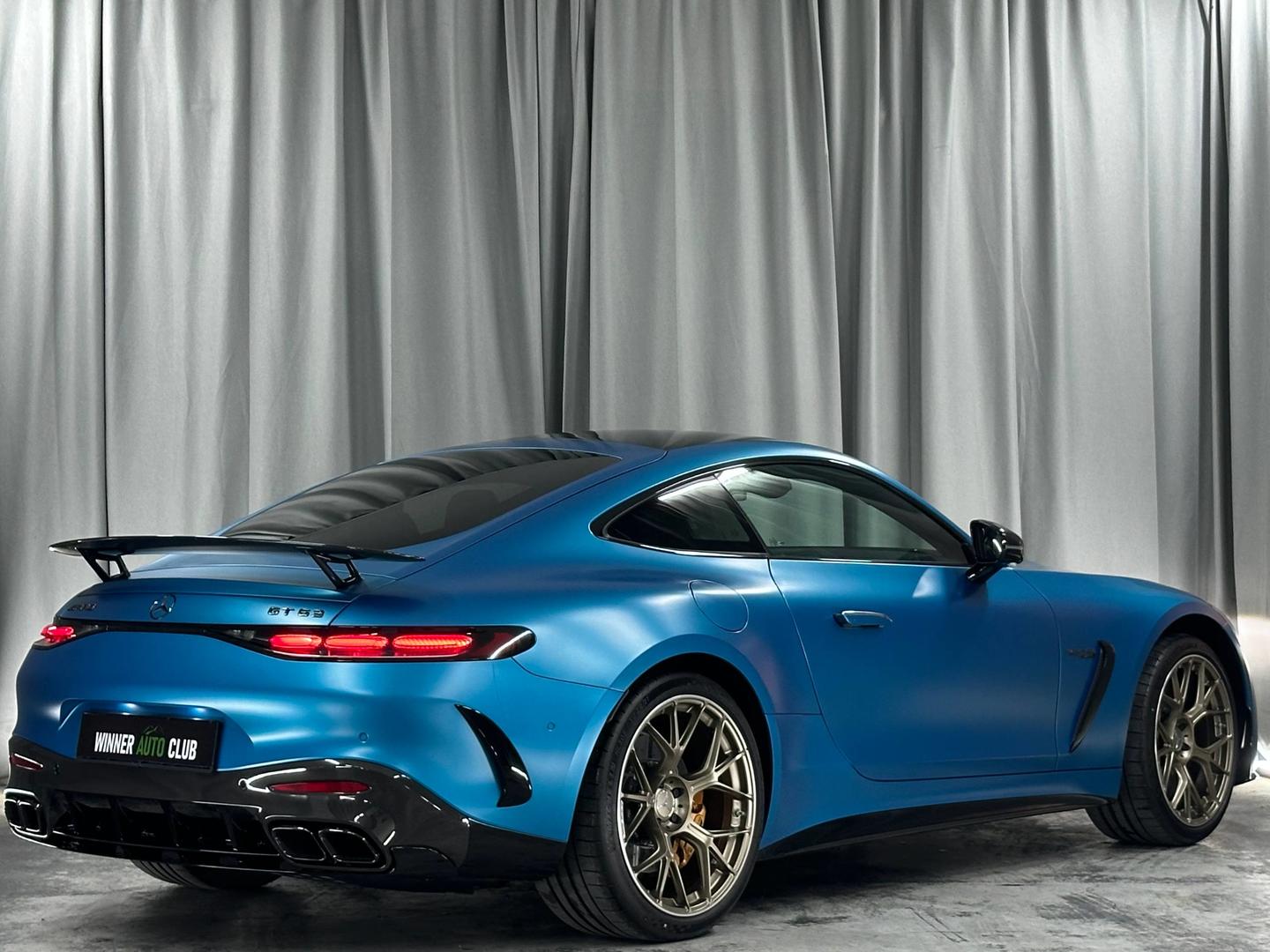 Mercedes-Benz GT63 2025 — photo 2