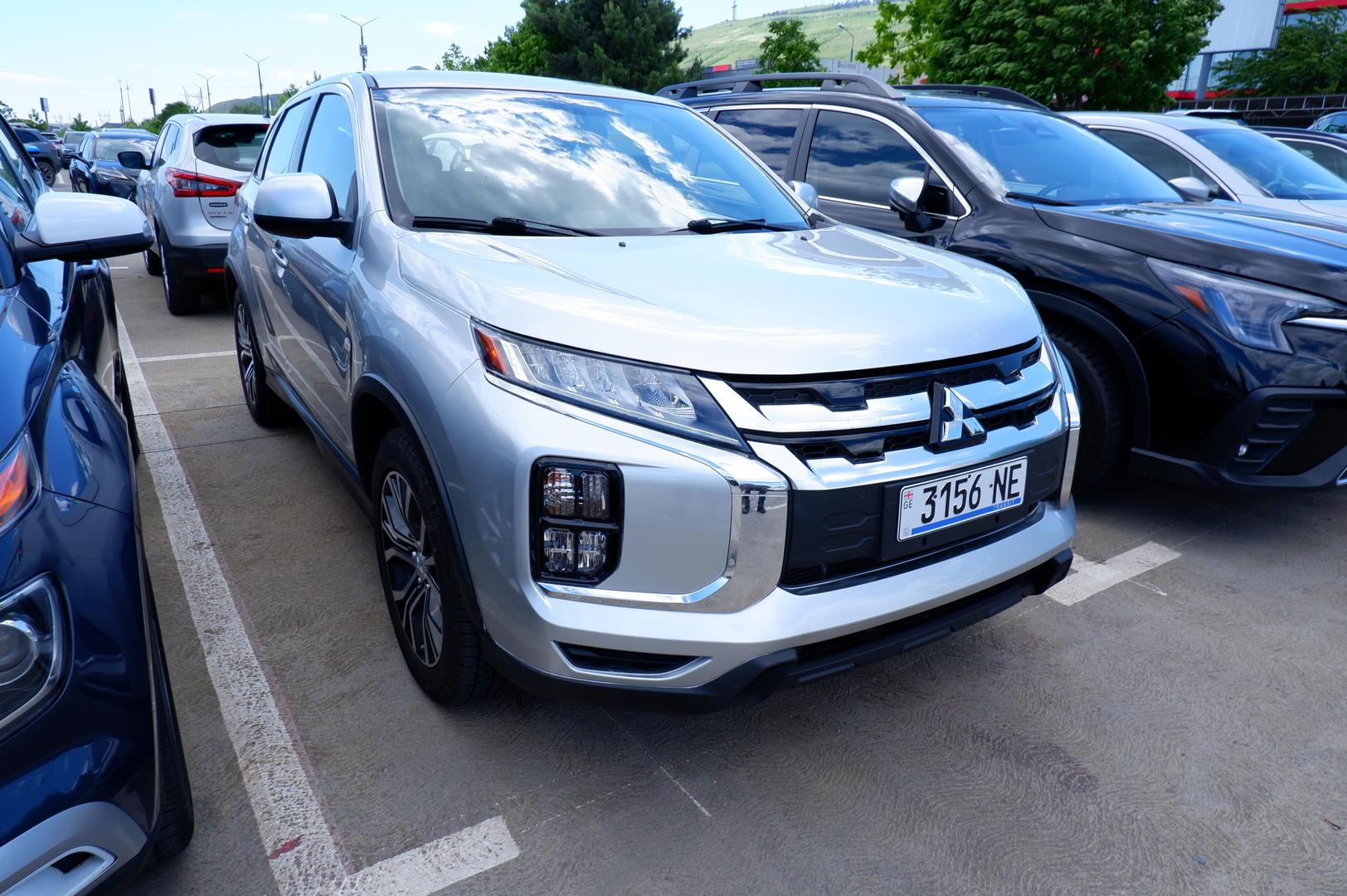 Mitsubishi Outlander Sport 2021 — photo 2