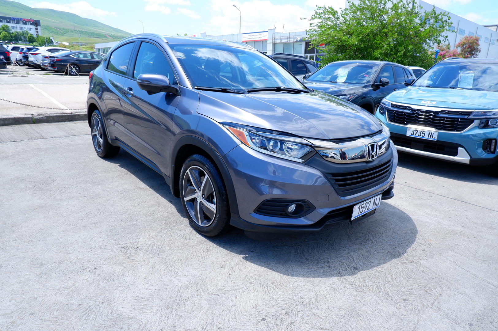Honda HR-V 2022 — photo 2