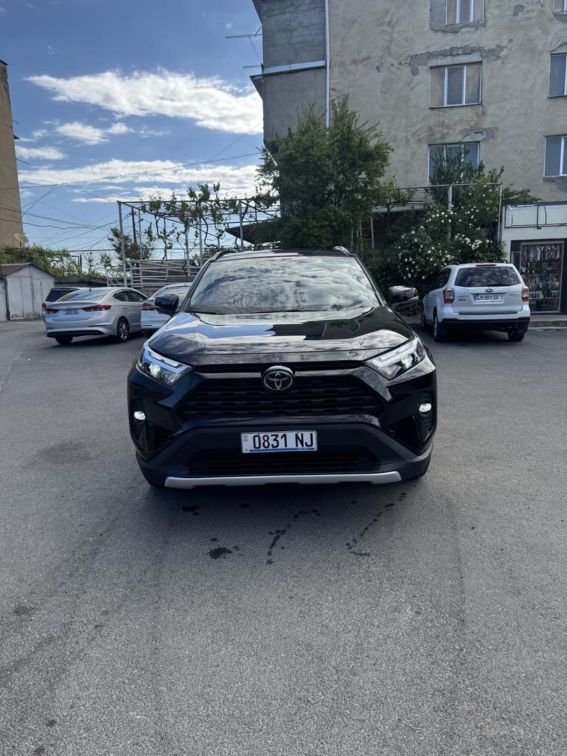 Toyota RAV 4 2023 — photo 2