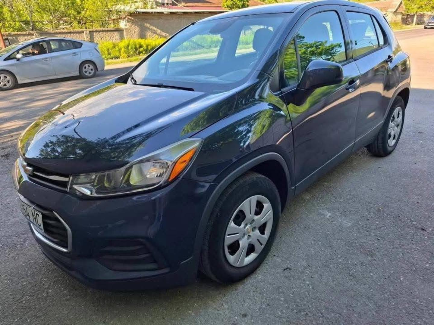 Chevrolet Trax 2018 — photo 2