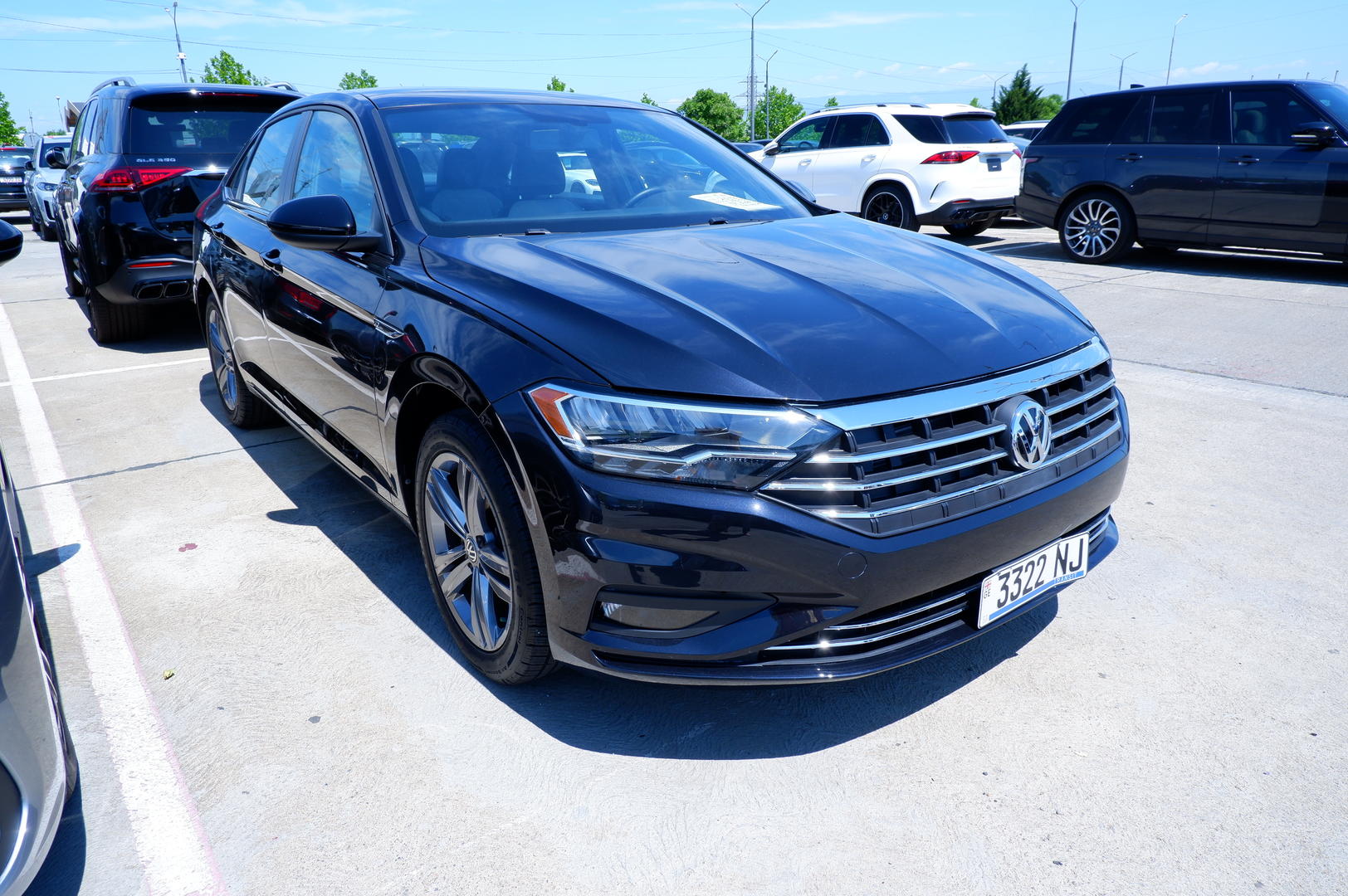 Volkswagen Jetta 2018 — photo 2