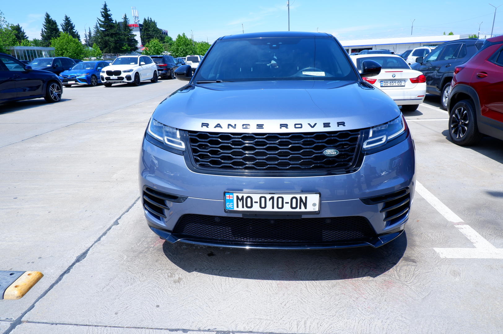 Land Rover Range Rover Velar 2020 — photo 2