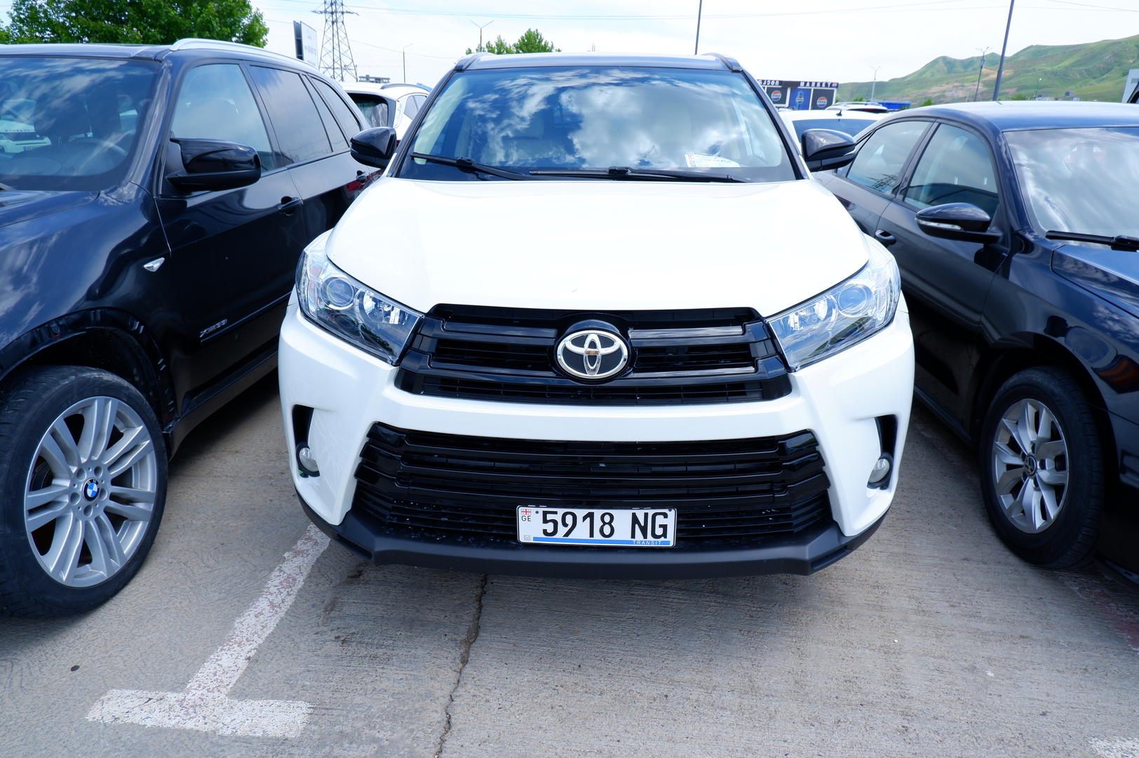 Toyota Highlander 2015 — photo 2