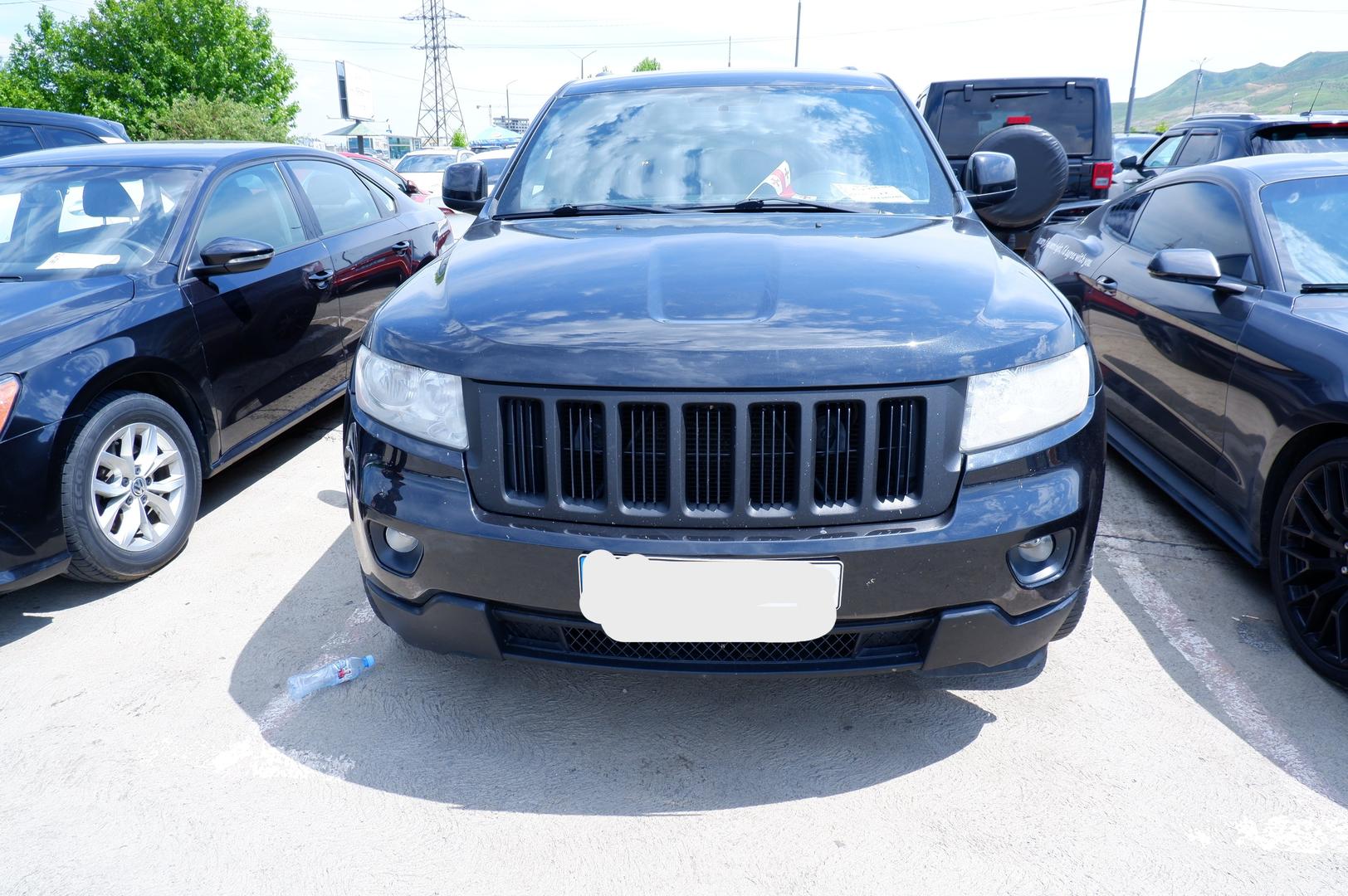 Jeep Grand Cherokee 2012 — photo 2
