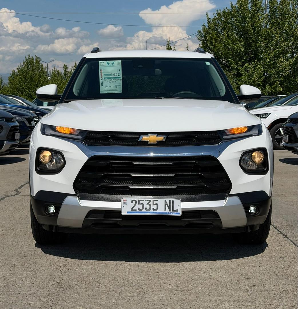 Chevrolet Trailblazer 2023 — photo 2