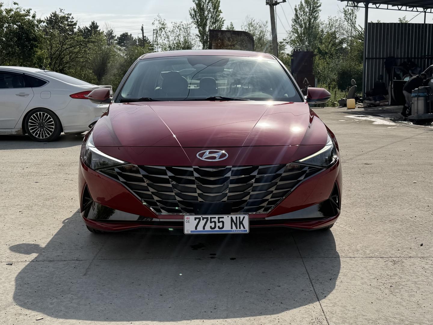 Hyundai Elantra 2022 — photo 2