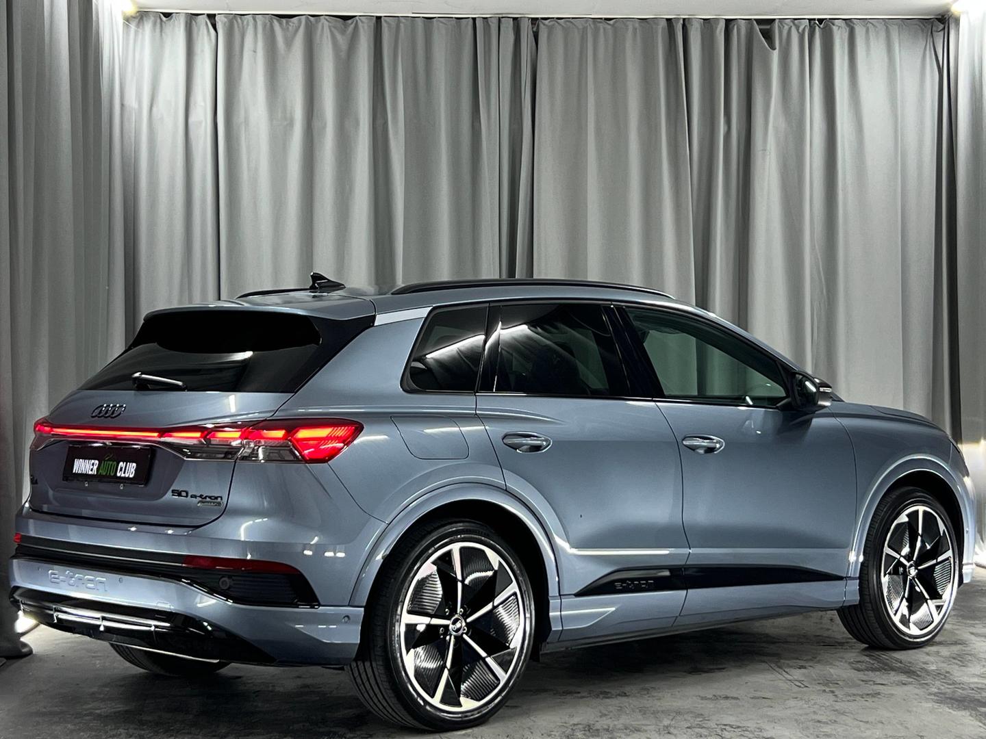 Audi Q4 2024 — photo 2
