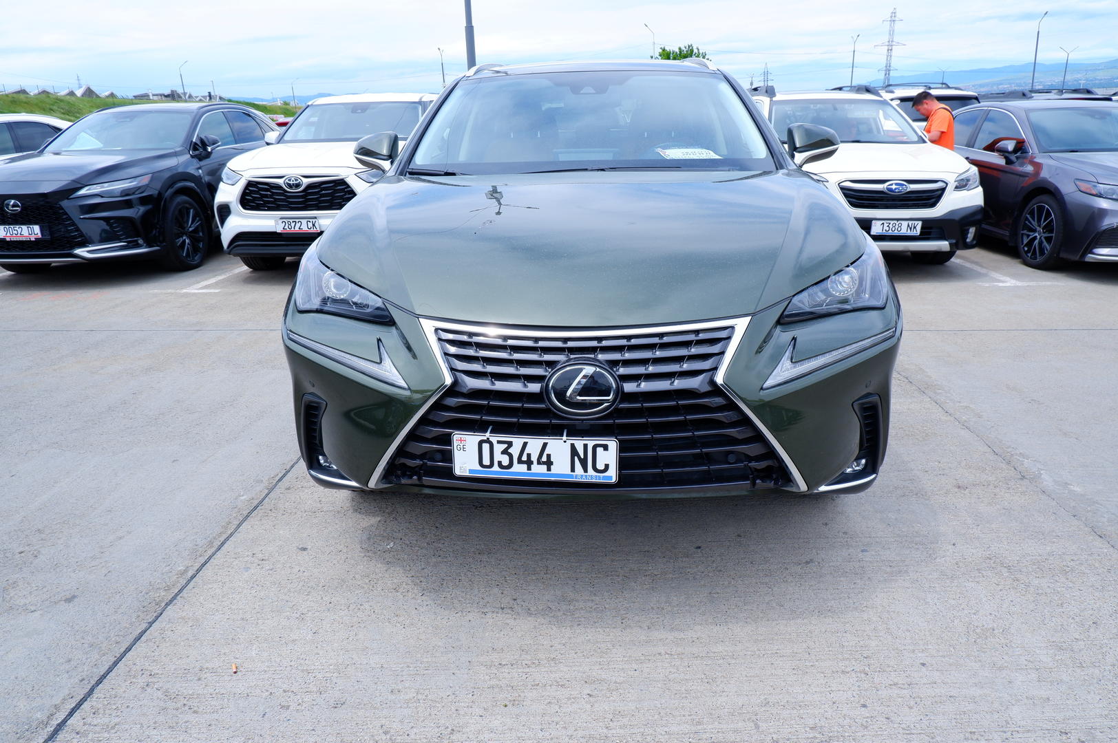 Lexus NX 300 2020 — photo 2
