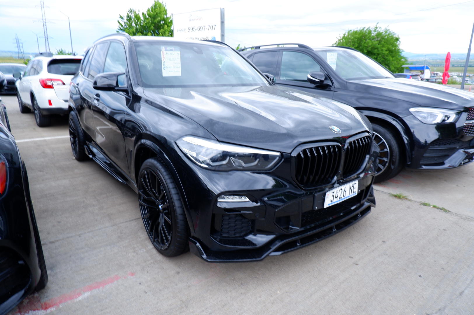 BMW X5 2021 — photo 2