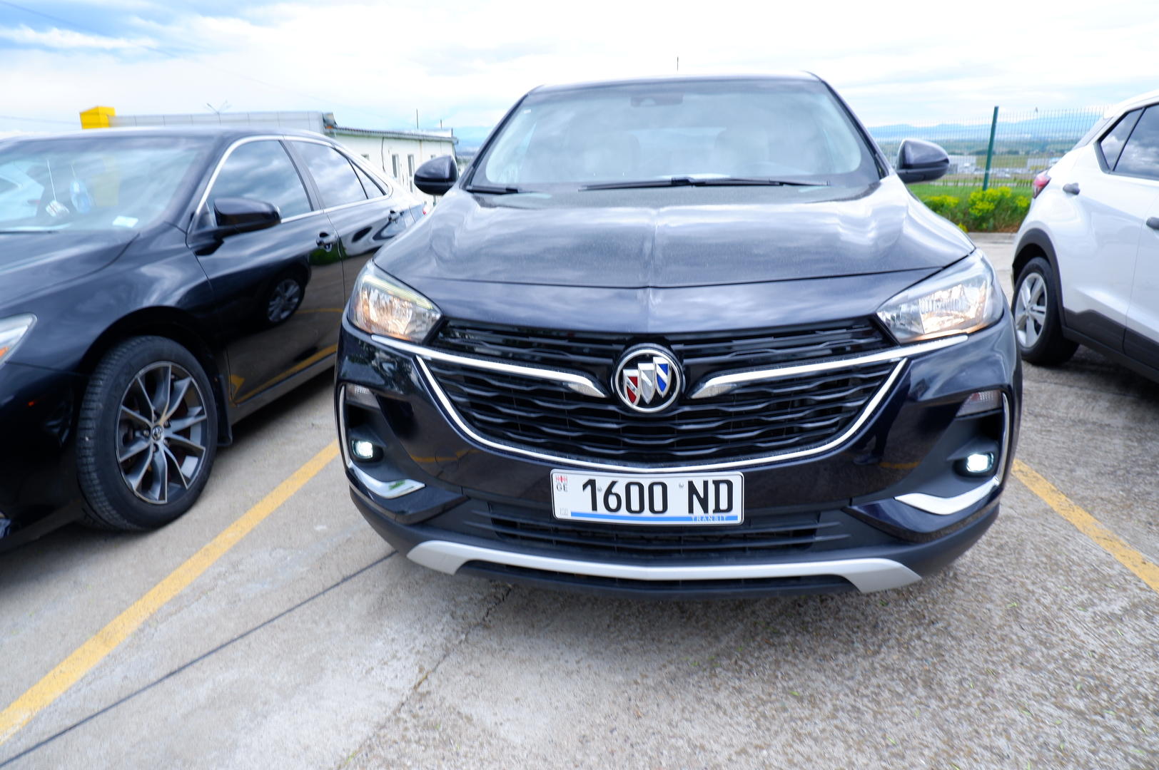 Buick Encore 2020 — photo 2