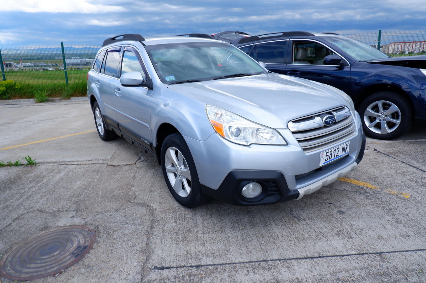 Subaru Outback 2012 — photo 2