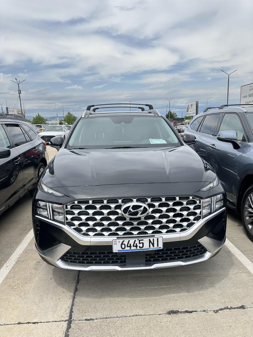 Hyundai Santa Fe 2021 — photo 2