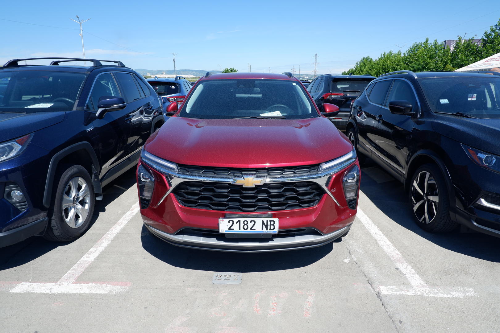 Chevrolet Trax 2023 — photo 2
