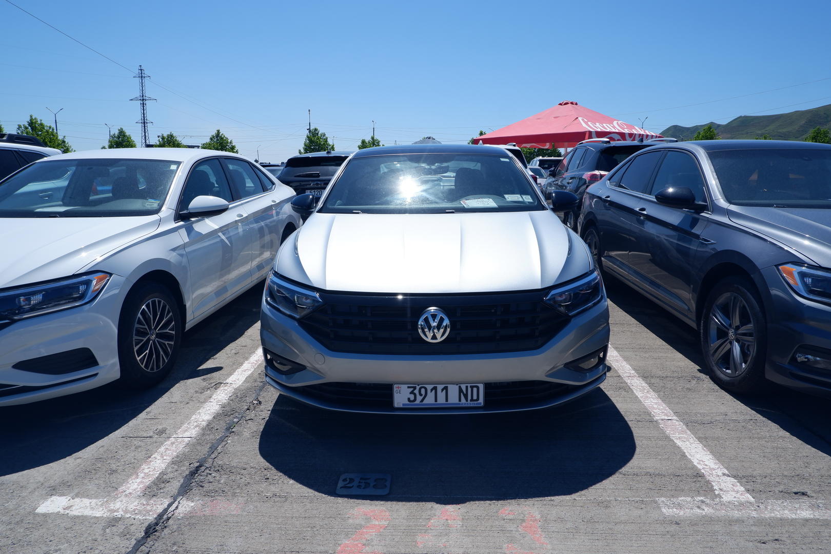 Volkswagen Jetta 2021 — photo 2